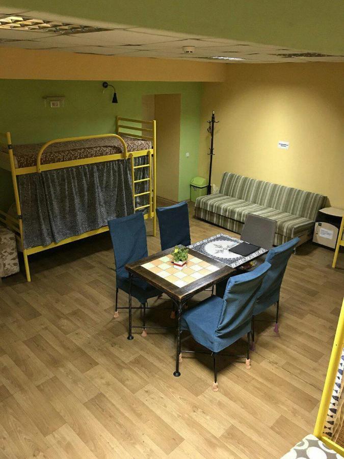 Fish Andrey Hostel 드네프로페트로프스크 외부 사진